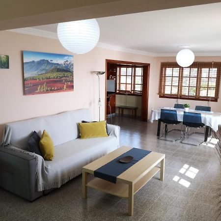 Sea And Mountain View Apartment Los Llanos De Aridane Eksteriør bilde
