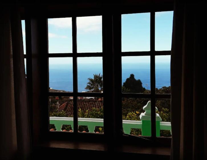 Sea And Mountain View Apartment Los Llanos De Aridane Eksteriør bilde