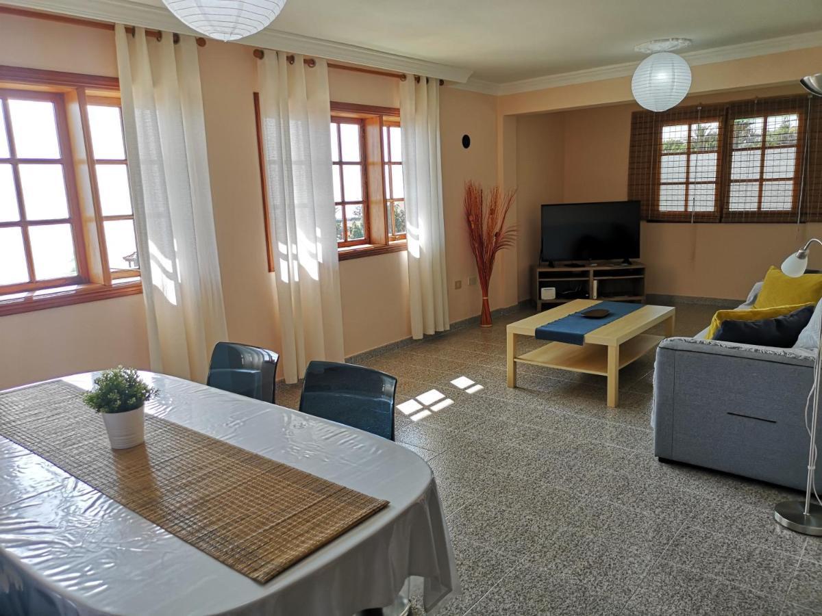 Sea And Mountain View Apartment Los Llanos De Aridane Eksteriør bilde