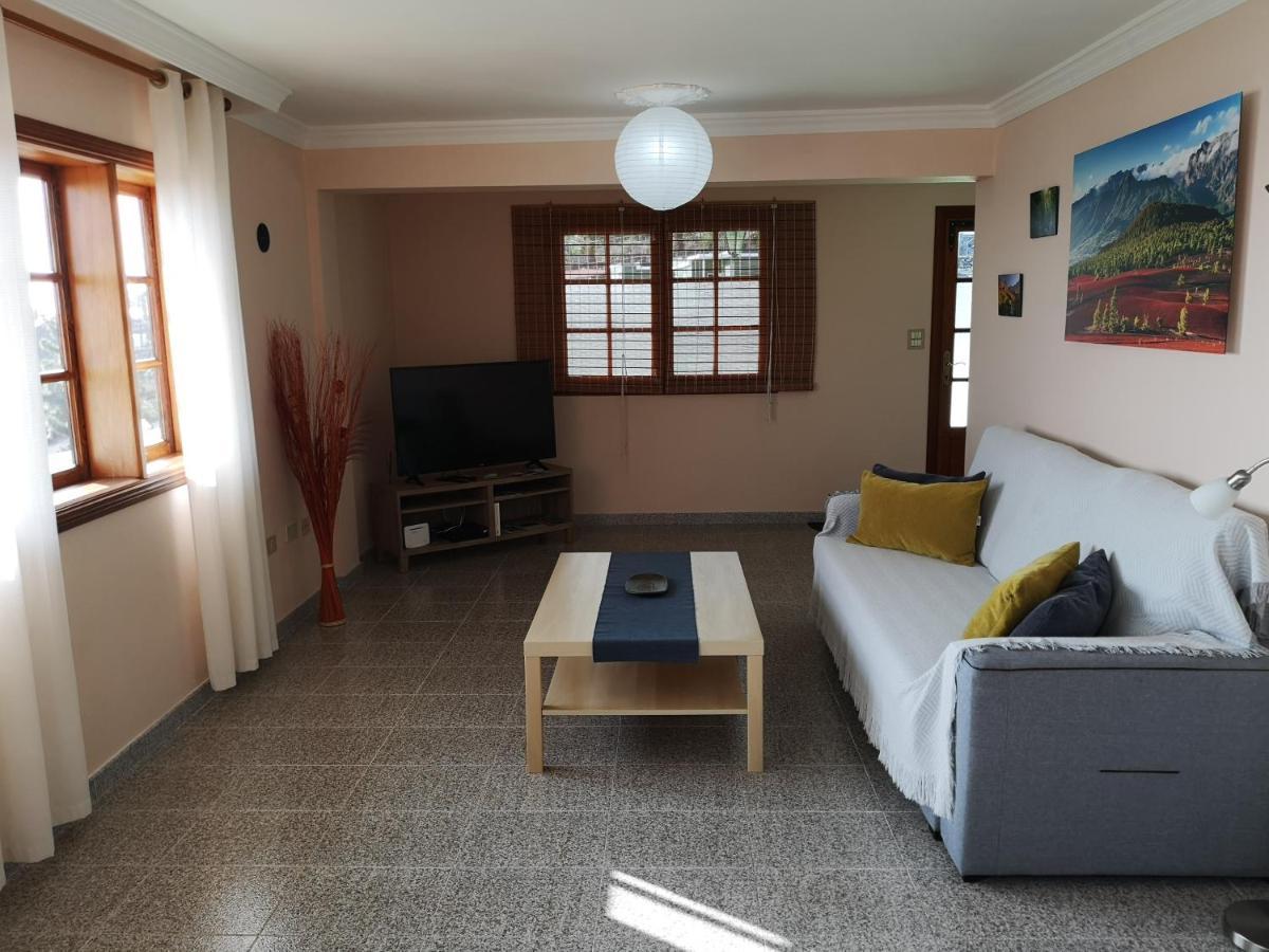 Sea And Mountain View Apartment Los Llanos De Aridane Eksteriør bilde